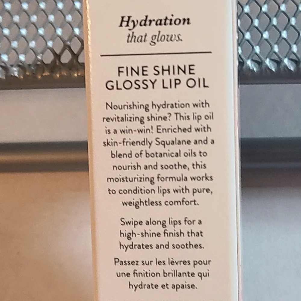 Laura Geller Fine Shine Glossy Lip Oil Color Rose Garden NIB .25 Oz / 7 G